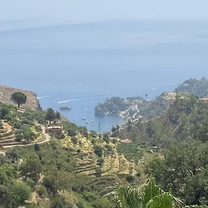  Appartement Mi 'ffaciu E Mi Ricriu
